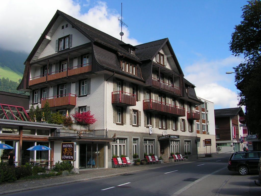 Hotel Löwen Lungern Exterior foto